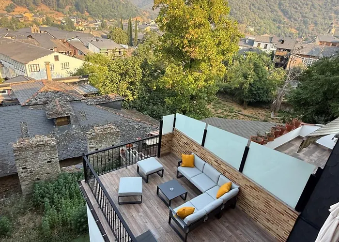 Tu&mi Villafranca * Villafranca Del Bierzo